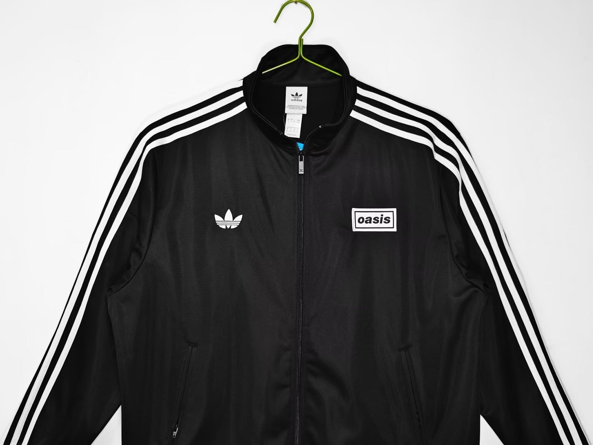 Jacket x Oasis Black