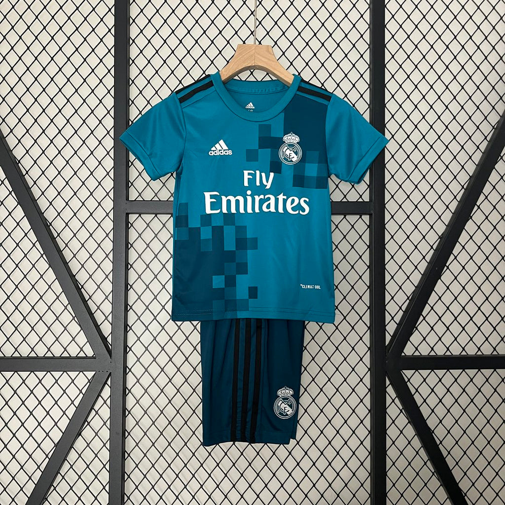 Kit Kids Retro Real Madrid Third Jersey 2017/18