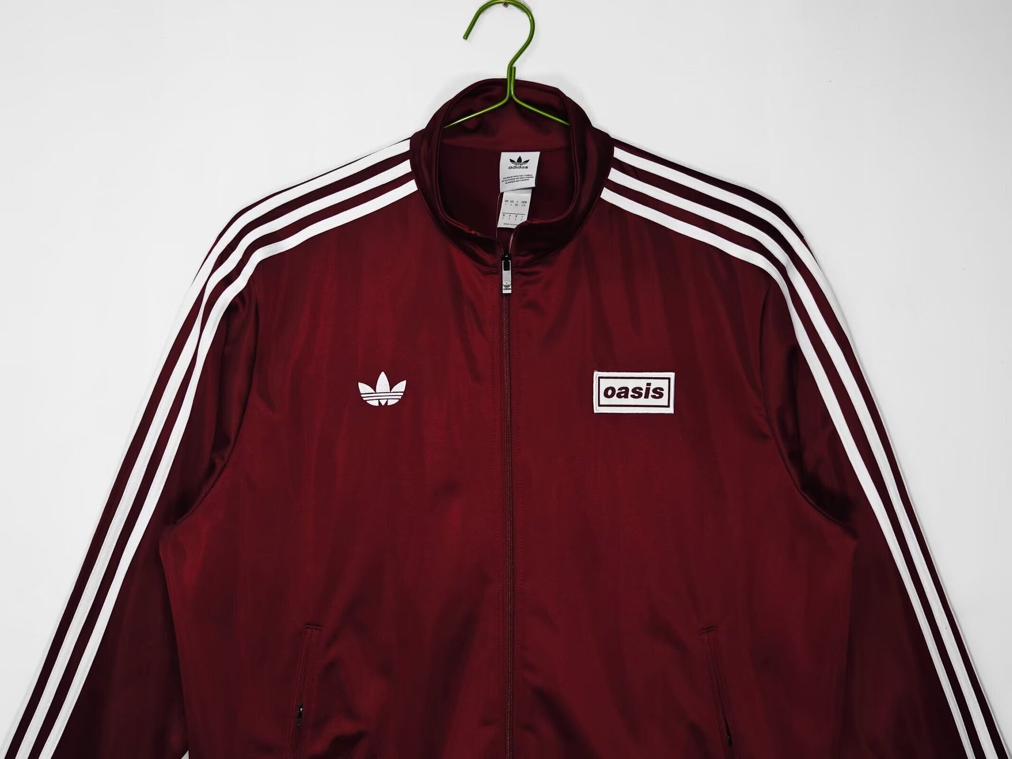 Jacket x Oasis Red